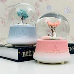 Toptan Orta Boy Romantik Çiftler Temalı Kar Küresi