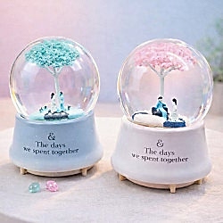 Toptan Büyük Boy Romantik Çiftler Temalı Kar Küresi